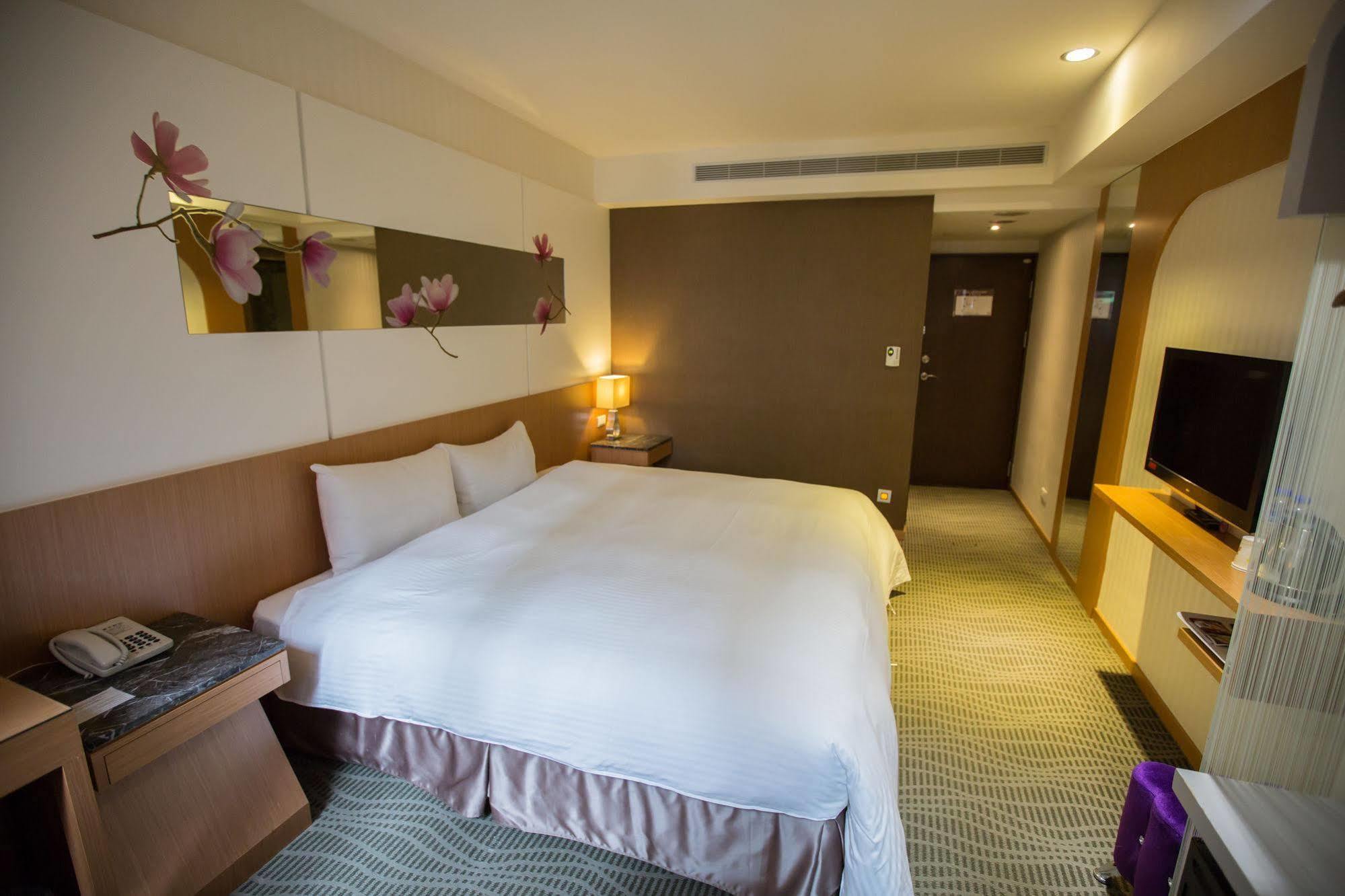 Ximen Relite Hotel Taipei Exterior foto